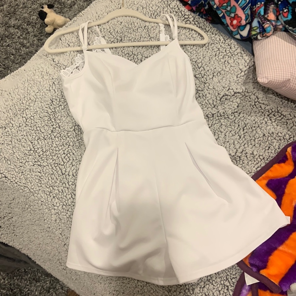 Cute romper I bought, never worn, took tags off